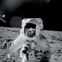 b_200_0_16777215_00_images_blogimages_from-nasas-archives-50-amazing-photos-of-the-apollo-moon-missions